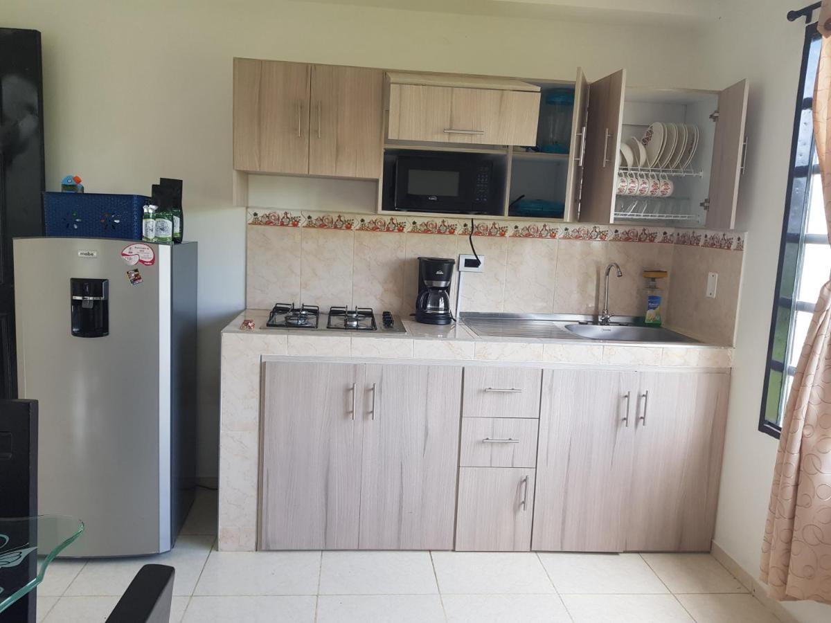 Apartamentos Williams サンタ・ロサ・デ・カバル エクステリア 写真